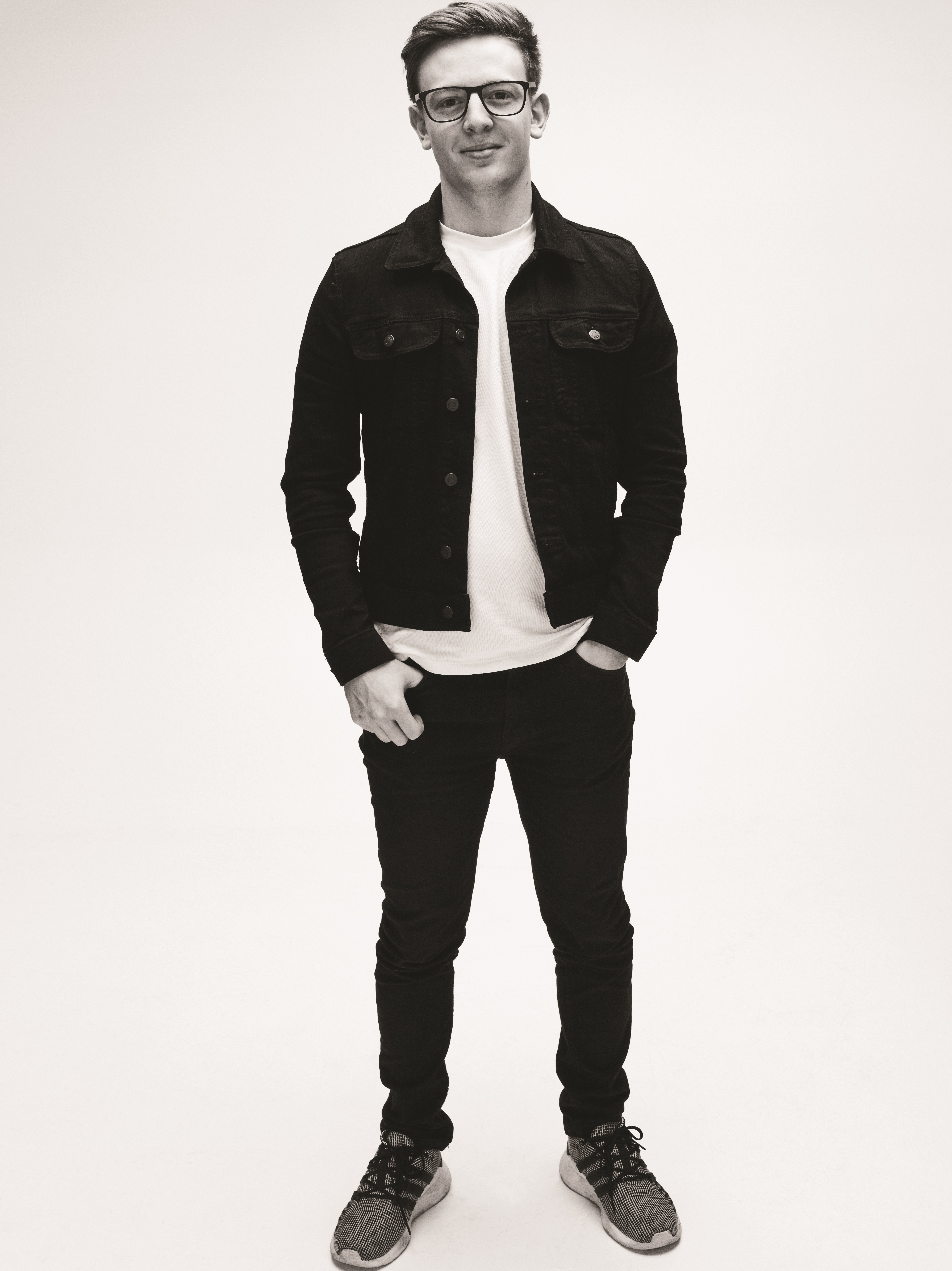 Midlands Air Ambulance Charity Celebrates Air Ambulance Week 2021 in Staffordshire