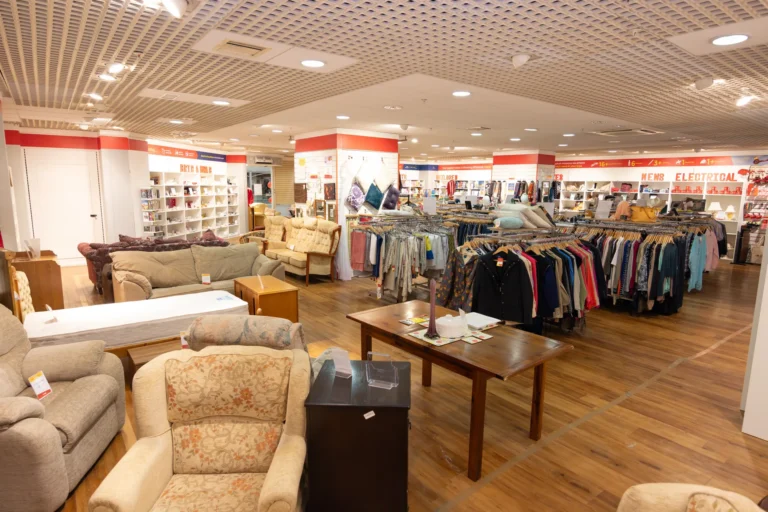 Maac Stoke There Is A Room With A Lot Of Furniture And A Lot Of Clothes