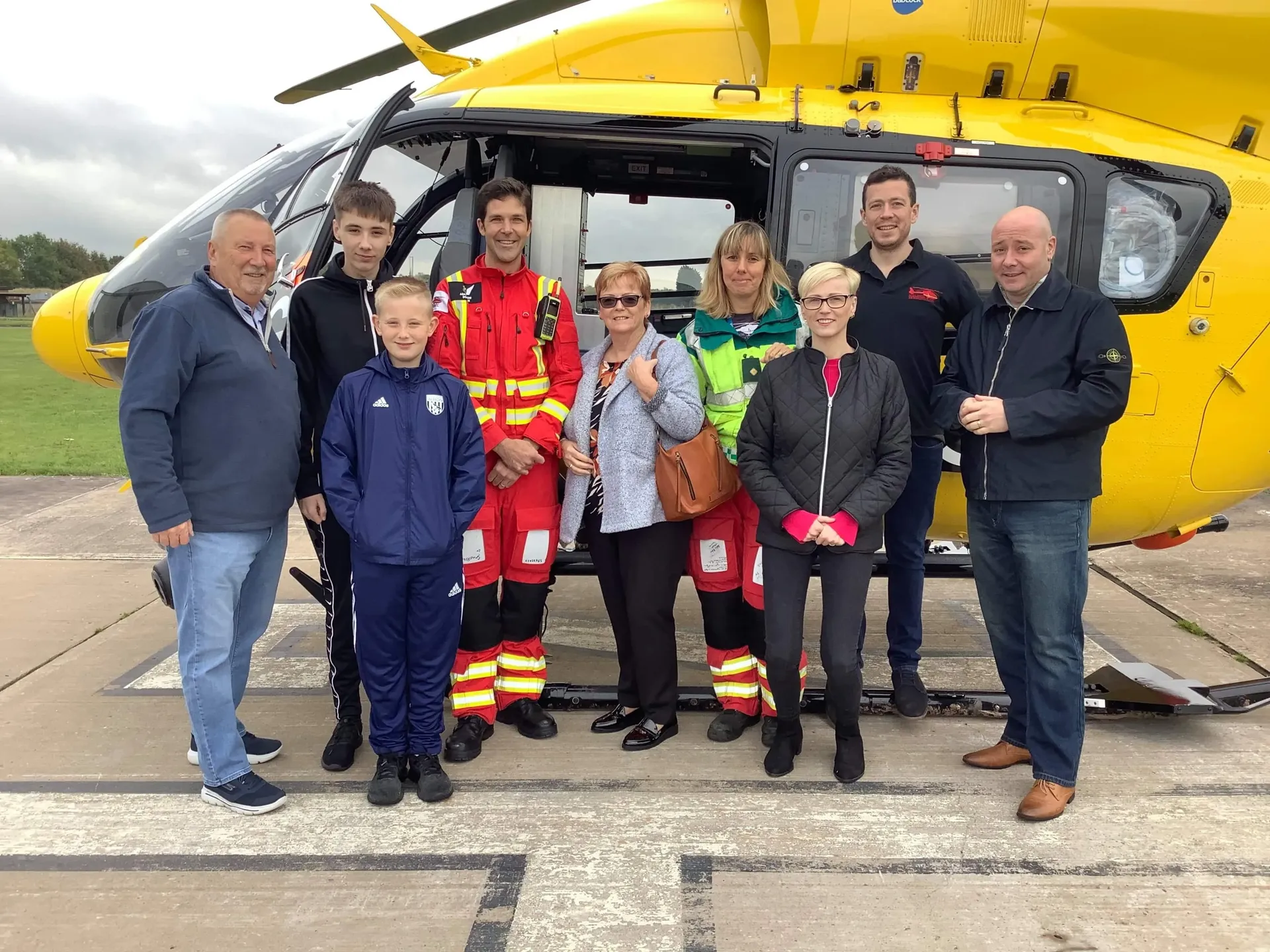 Craig Harris Far Right Wife Parents And Sons Airbase Visit
